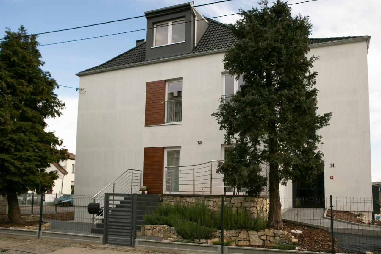 Apartamenty Lawendowy Zakatek 2 오폴레 외부 사진