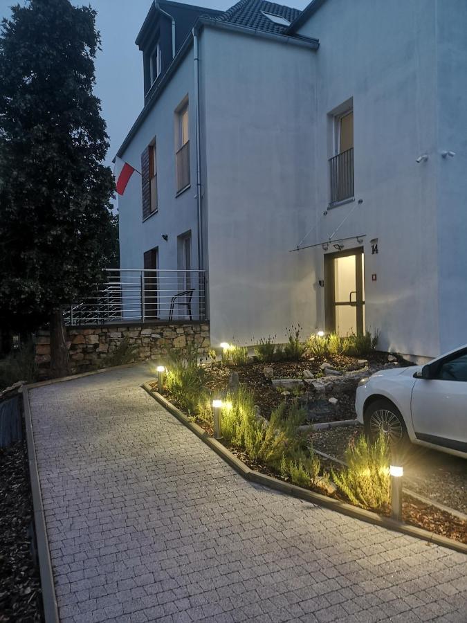 Apartamenty Lawendowy Zakatek 2 오폴레 외부 사진